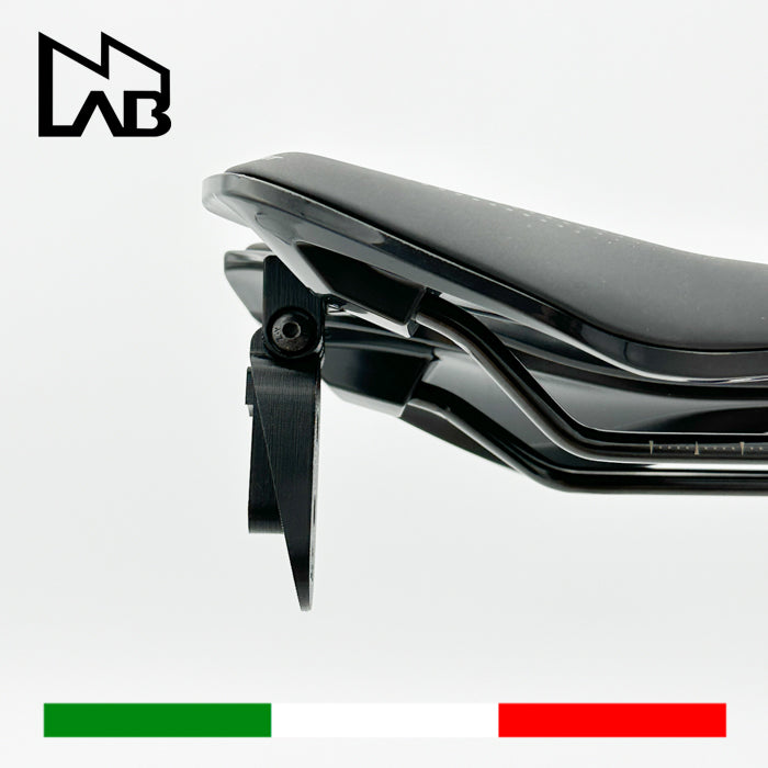 51N - Staffa Supporto Garmin VARIA RCT 715 716 Sella Sella Giant Uniclip