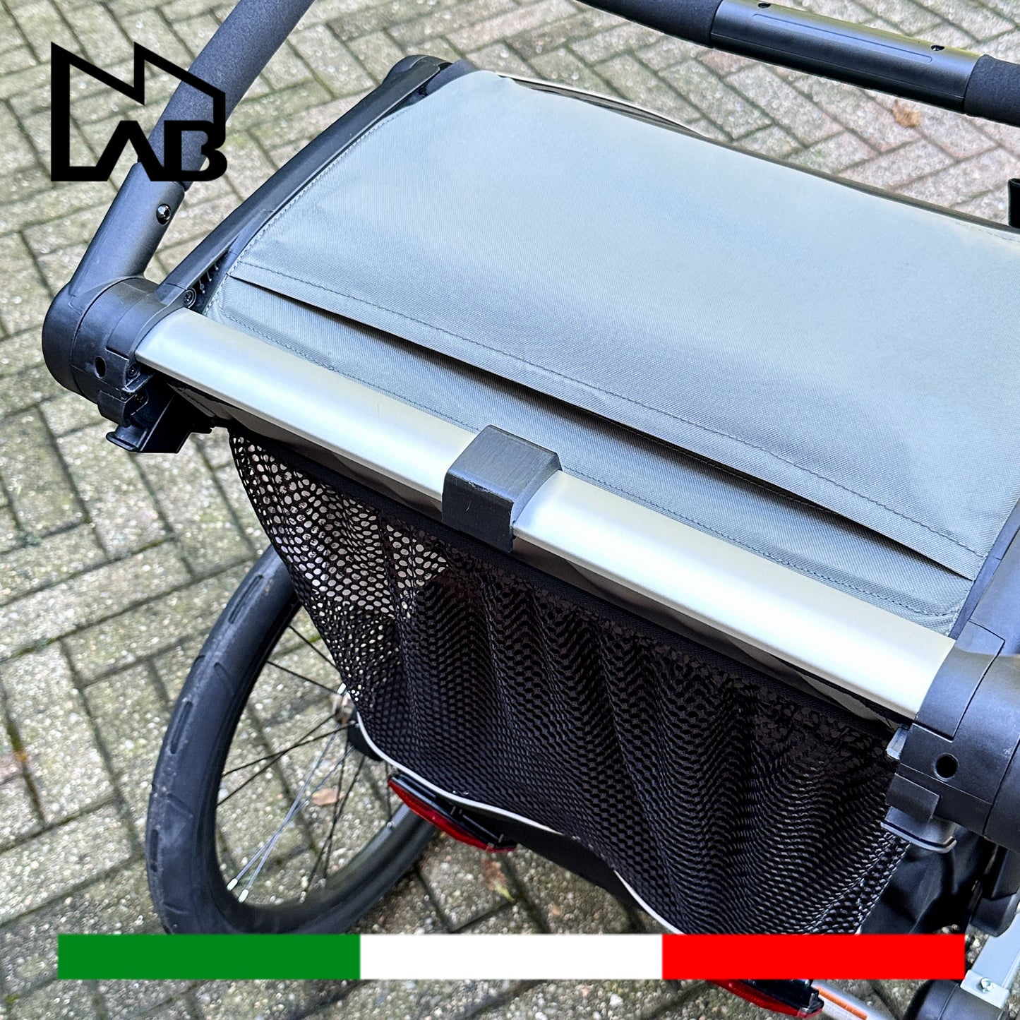 84N – Versteckte AirTag-Halterung für Thule Chariot und Urban Glide Carts