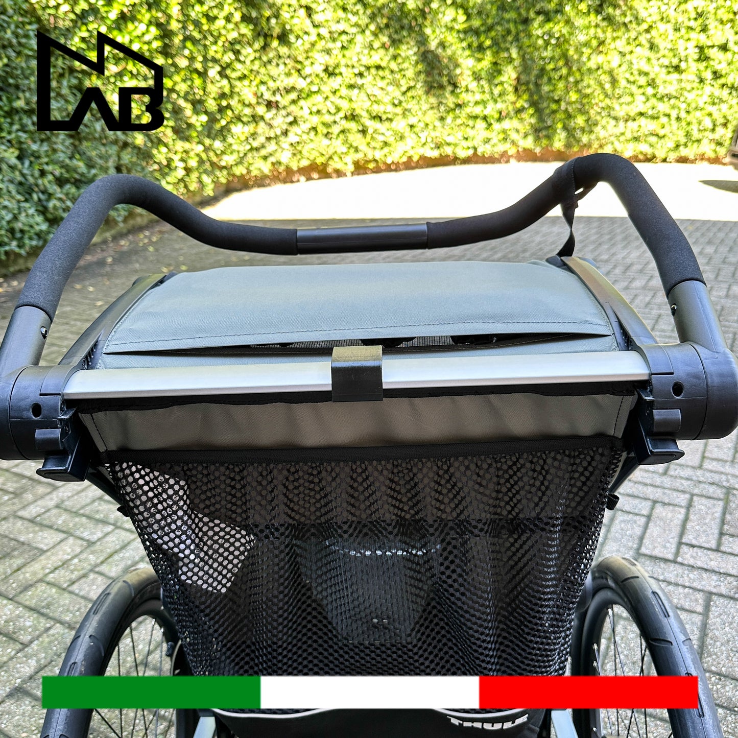 84N – Versteckte AirTag-Halterung für Thule Chariot und Urban Glide Carts